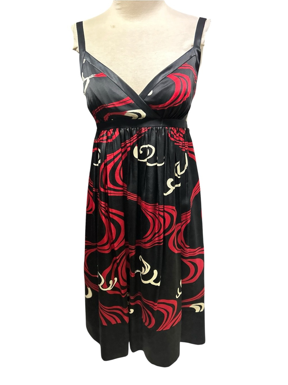 Maggy London black and red silk charmeuse babydoll dress Size 4